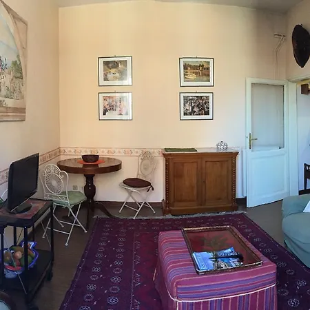 Casa Libera Trastevere Roma