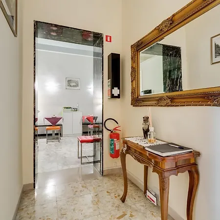 2 Passi Al Colosseo Bed & Breakfast