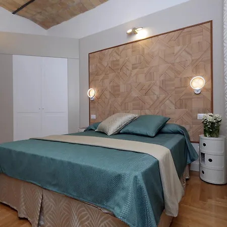 Bed & Breakfast Bellezza Al Colosseo - & Apts 3*