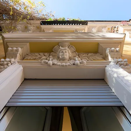 Apartment Dona's Luxury House