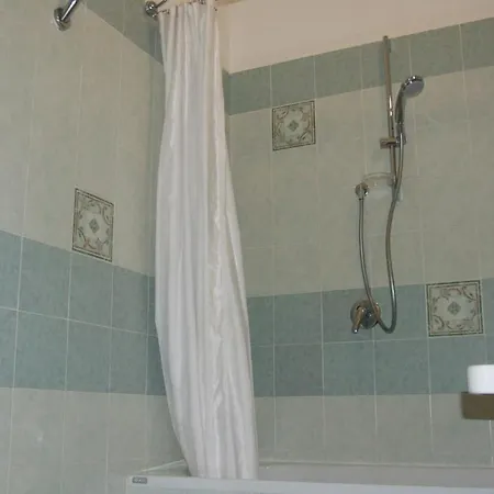 هوتل تكساس 2*