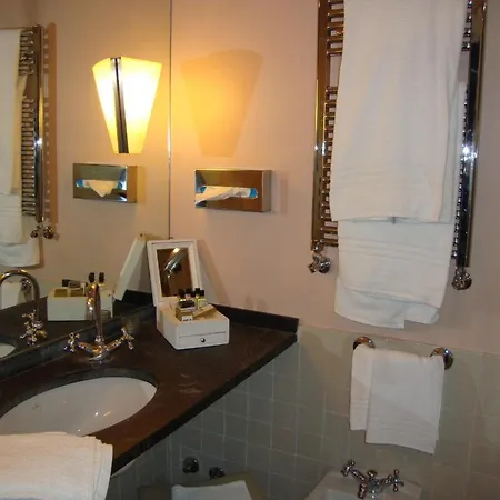 Mangili Hotel