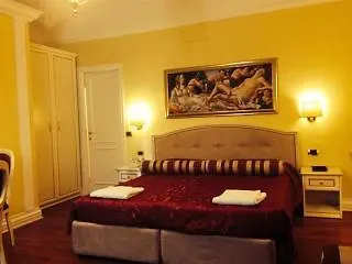 Konukevi Relais Frattina 2*