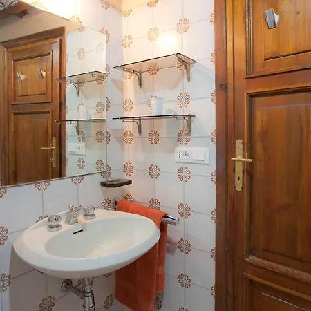 In Arco Della Ciambella Apartment