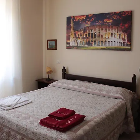 Ianus Guest house 3*