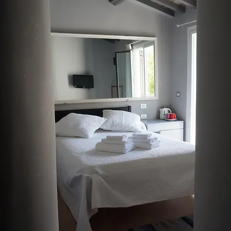 Bed & Breakfast Buonanotte Colosseo 2*