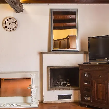In Arco Della Ciambella Apartment