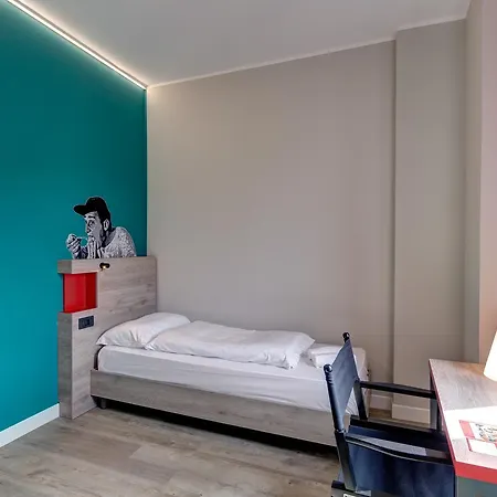 Meininger Termini Hotel Rome