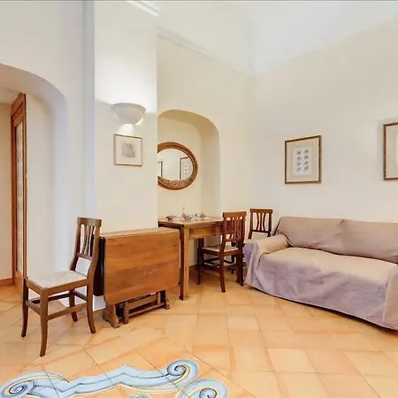 Flaminia 26 * Rome