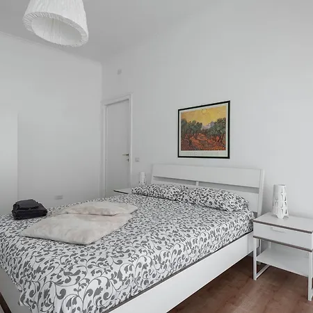 Claudio Vaticano Apartman *
