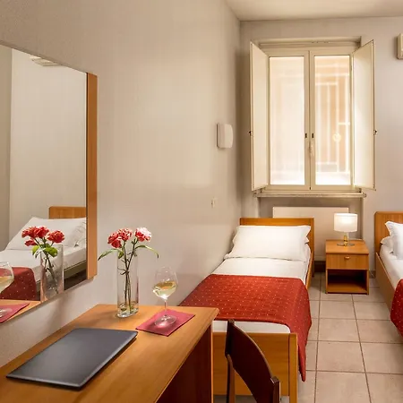 Casa Per Ferie Santa Maria Alle Fornaci Rome