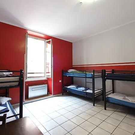 Hostel Alessandro Downtown & Bar Rzym