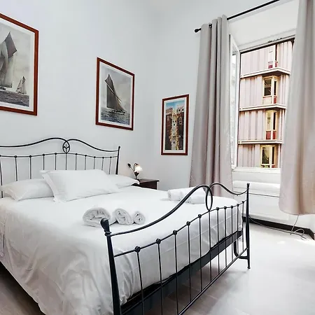 4bnb - Cavour Square Διαμέρισμα *