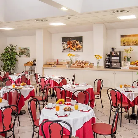 Casa Per Ferie Santa Maria Alle Fornaci 3*