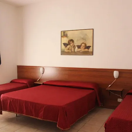 Sole E Luna Bed & Breakfast 2*