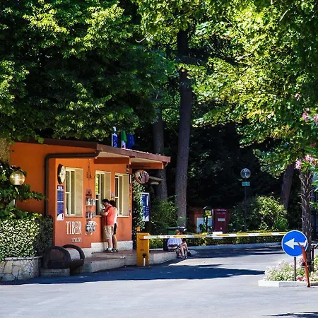 Tiber Campsite Rome