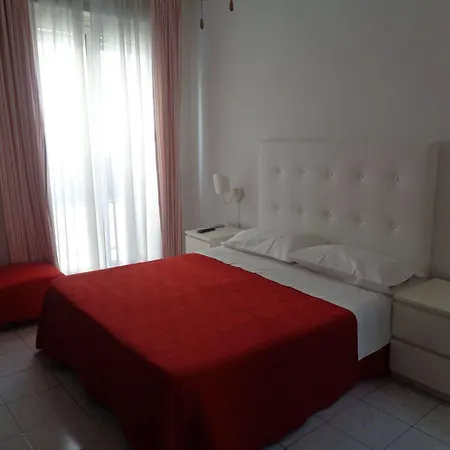 Interno 9