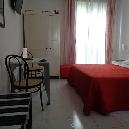 Interno 9