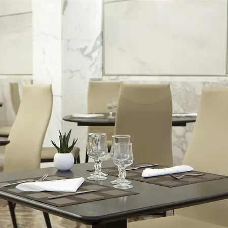 Best Western Plus Universo