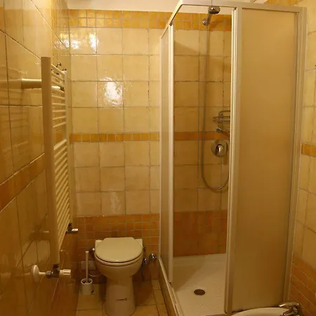 Centro San Pietro Bed & Breakfast 3*