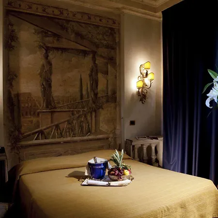 فندق Castello Della Castelluccia روما