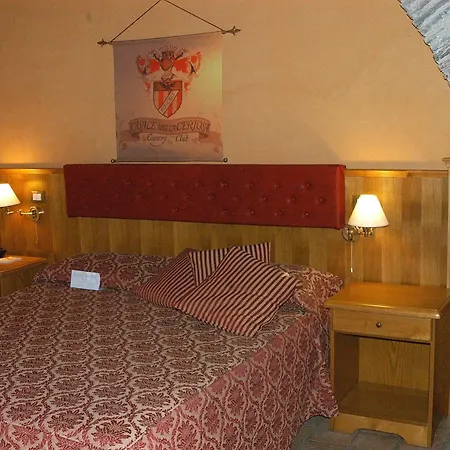 Hotel Casale Certosa 3*