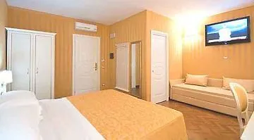 Trevi 41 Hotel