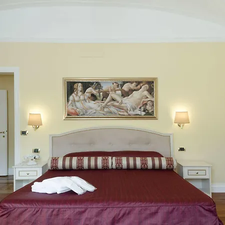 Konukevi Relais Frattina Roma