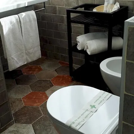Farnese Design 2* Roma