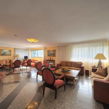 Aurora Garden 3* Rome