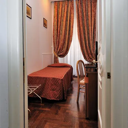 Virgilio Hotel 3*