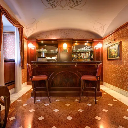 Morgagni 4* Rome