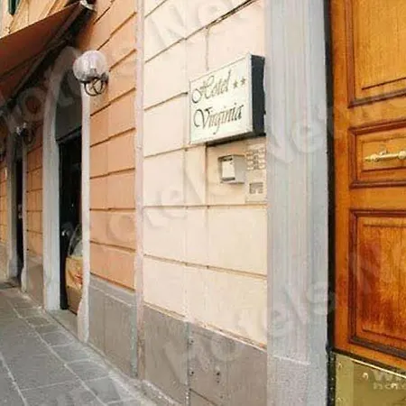 Virginia Hotel 2*