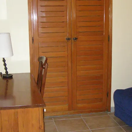 Hotel Family House
