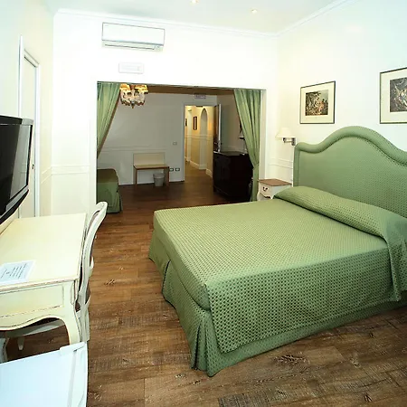 Residenza Ponte Sant'angelo Guest house
