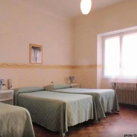 Nova Domus Aurelia Отель