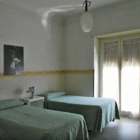 Nova Domus Aurelia Отель 3*