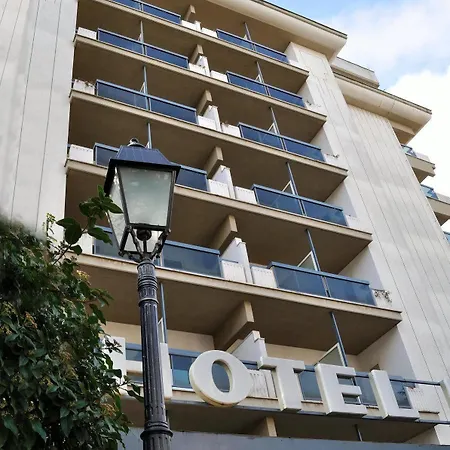 Pineta Palace Hotel 4*