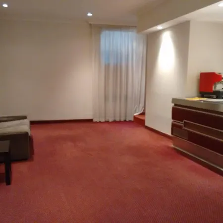 Centro Hotel