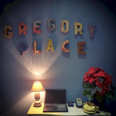 Gregory Place לינה וארוחת בוקר 2*
