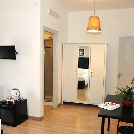 Bed and Breakfast Check-inn 3*