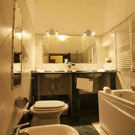 Hotell In And Out Piazza Navona Rom