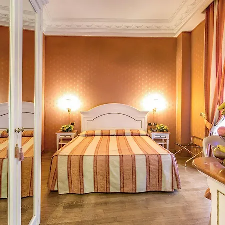 Hotel La Lumiere Di Piazza Di Spagna 3*