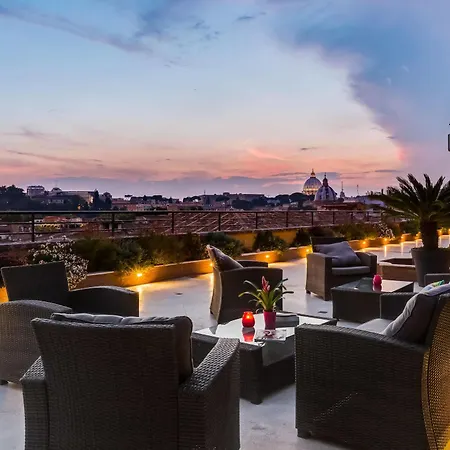 Konukevi Navona Queen Rooftop 2*