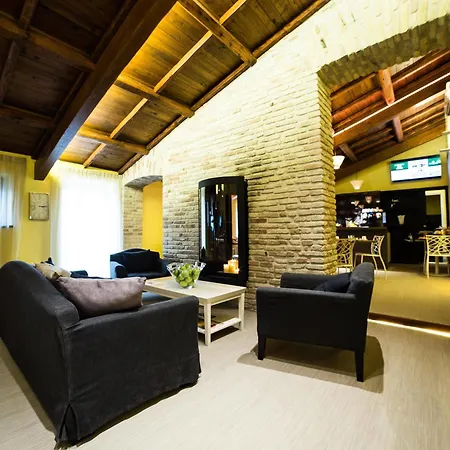 The Place 217 Hotel 2*