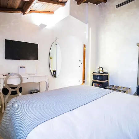 Cola Di Rienzo Luxury Penthouse Hotel 2*