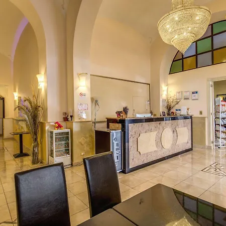 Maryelen Hotel