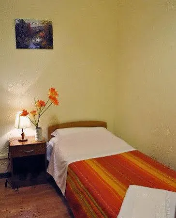 Angela Hotel *