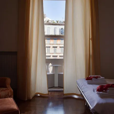 Pensión Lh Royal Terrace Roma