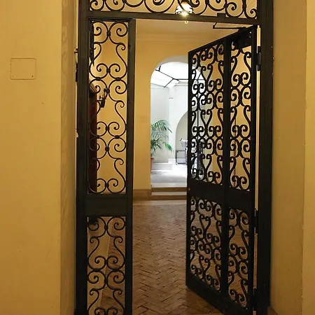 Panzió La Maison Dell'orologio Róma